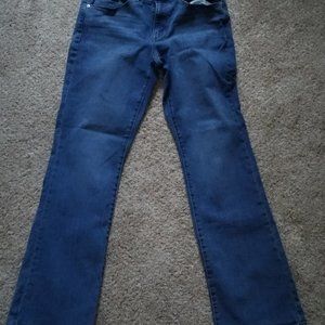 Ladies Levi Jeans
